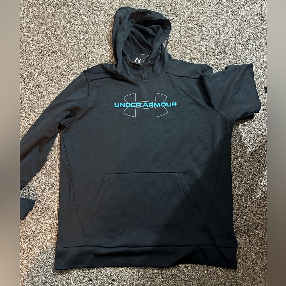 Men’s UA pullover